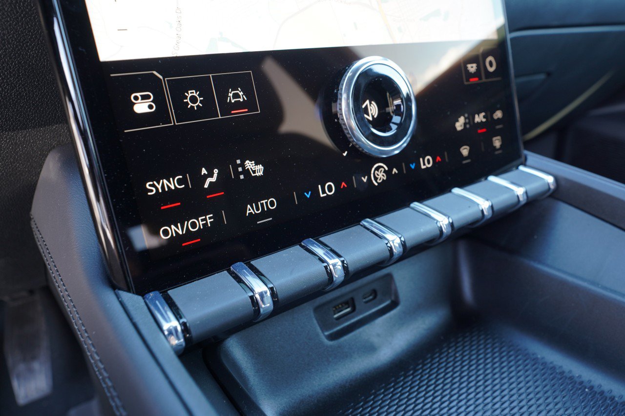 New 2027 GMC Terrain Elevation w/ Elevation Premium Package FWD image 15
