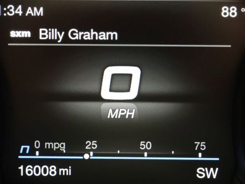 Used 2022 Alfa Romeo Stelvio Veloce image 20