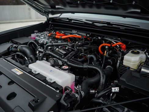 New 2025 Toyota Tacoma TRD Off-Road image 7