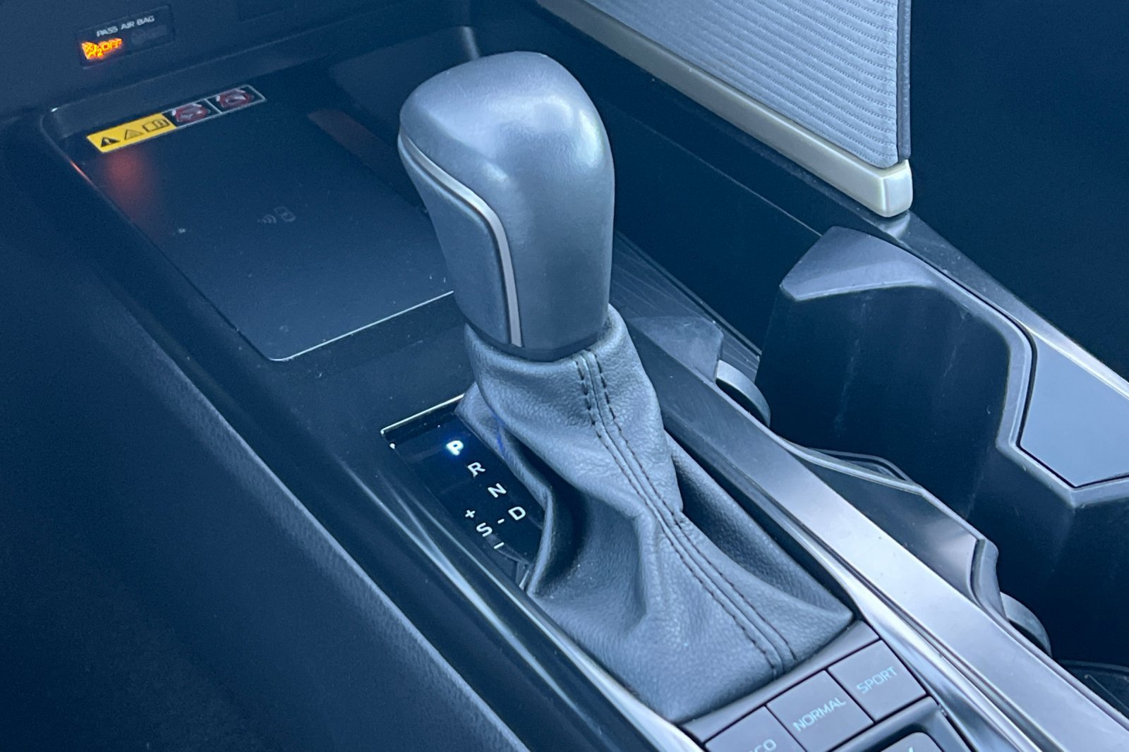 Certified 2025 Toyota Camry SE FWD image 20