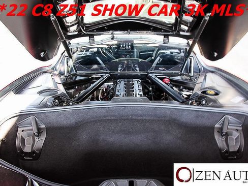 Used 2022 Chevrolet Corvette Stingray Coupe w/ Z51 3LT w/ Z51 Performance Package RWD image 60