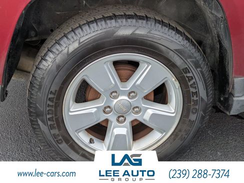 Used 2014 Jeep Compass Sport w/ Power Value Group FWD image 9