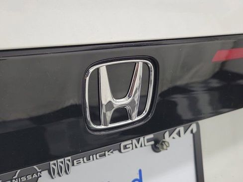 Certified 2025 Honda Accord SE image 7