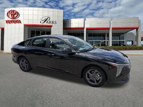 Used 2025 Kia K4 FWD image 1