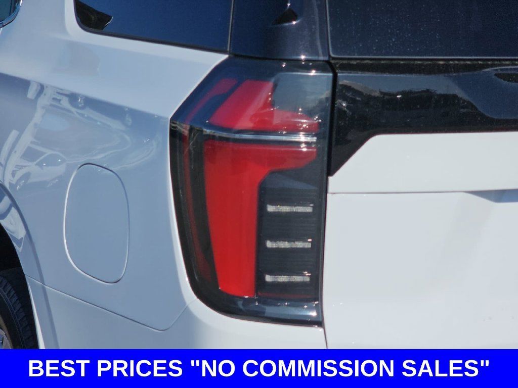 Used 2025 Chevrolet Tahoe LT RWD image 43