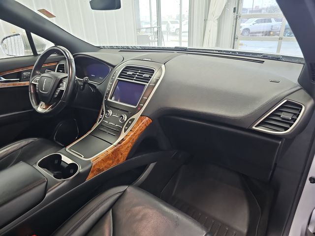 Used 2019 Lincoln Nautilus Reserve AWD/4WD image 29