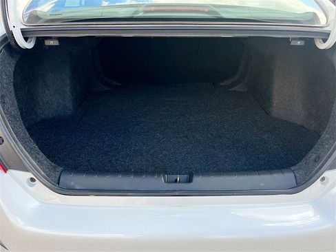 Used 2020 Honda Civic Sport image 23