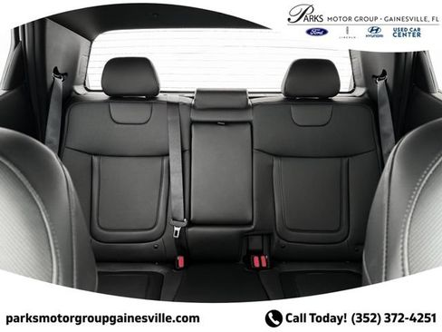 New 2025 Hyundai Santa Cruz SEL AWD/4WD image 16