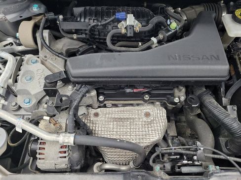 Used 2018 Nissan Rogue SV AWD/4WD image 30