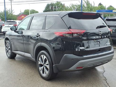 Used 2023 Nissan Rogue SV AWD/4WD image 5