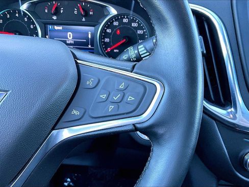 Used 2024 Chevrolet Equinox LT image 20