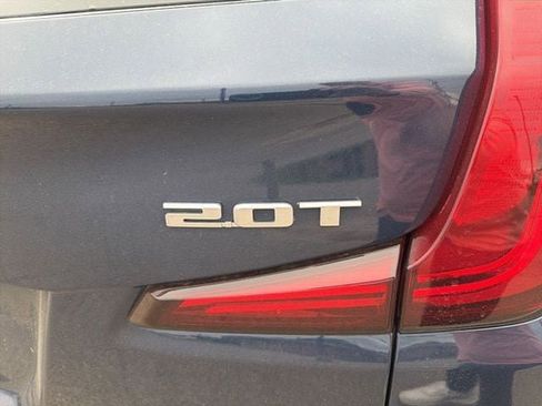 Used 2019 Cadillac XT4 Premium Luxury w/ Driver Assist Package image 14