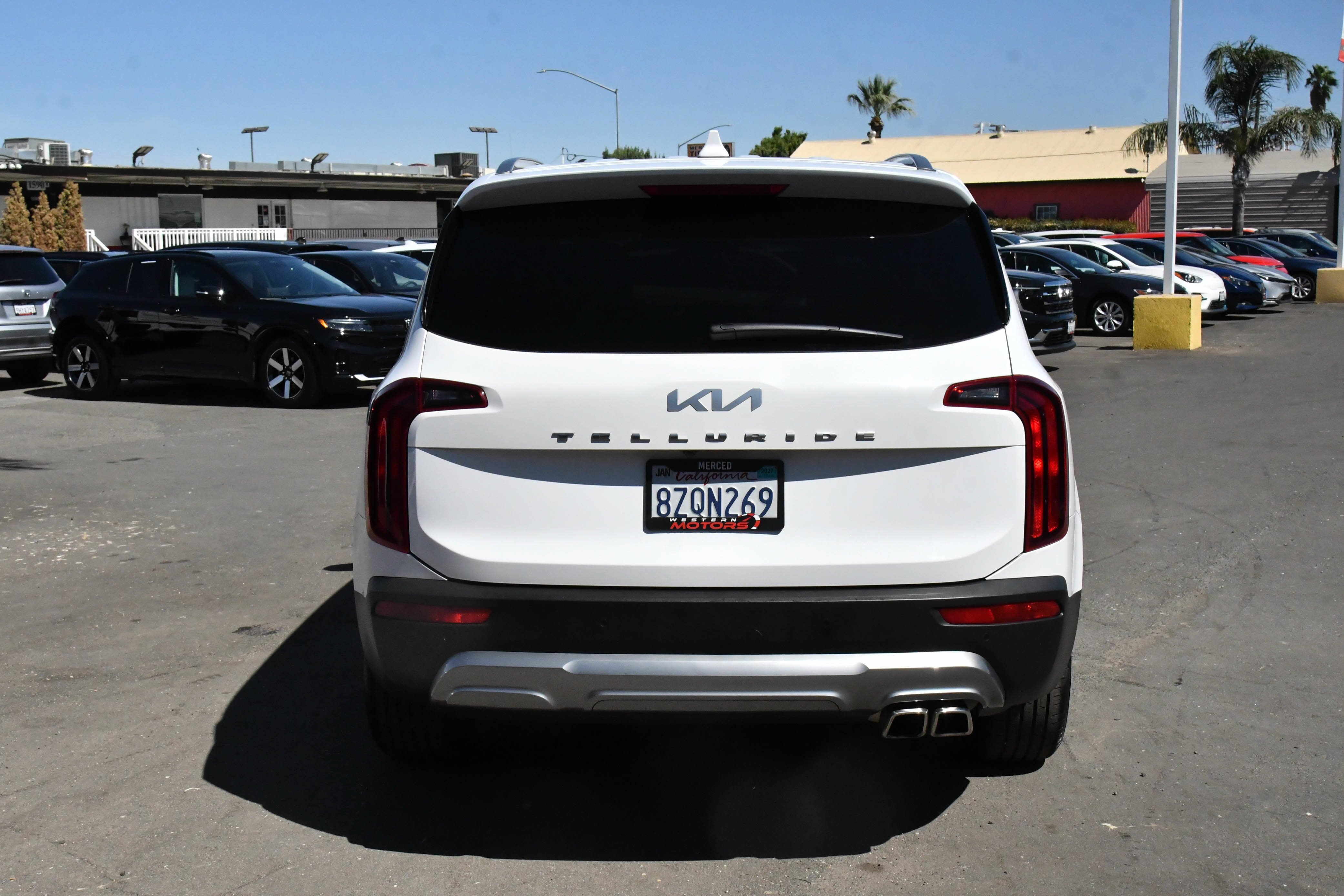 Used 2022 Kia Telluride S FWD image 7