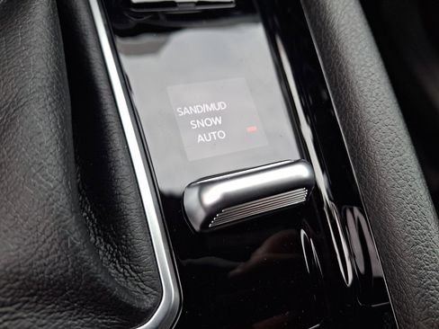 New 2026 Jeep Compass Limited AWD/4WD image 19