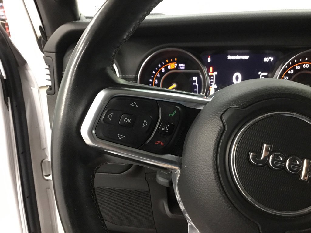 Used 2018 Jeep Wrangler Unlimited Sahara AWD/4WD image 13