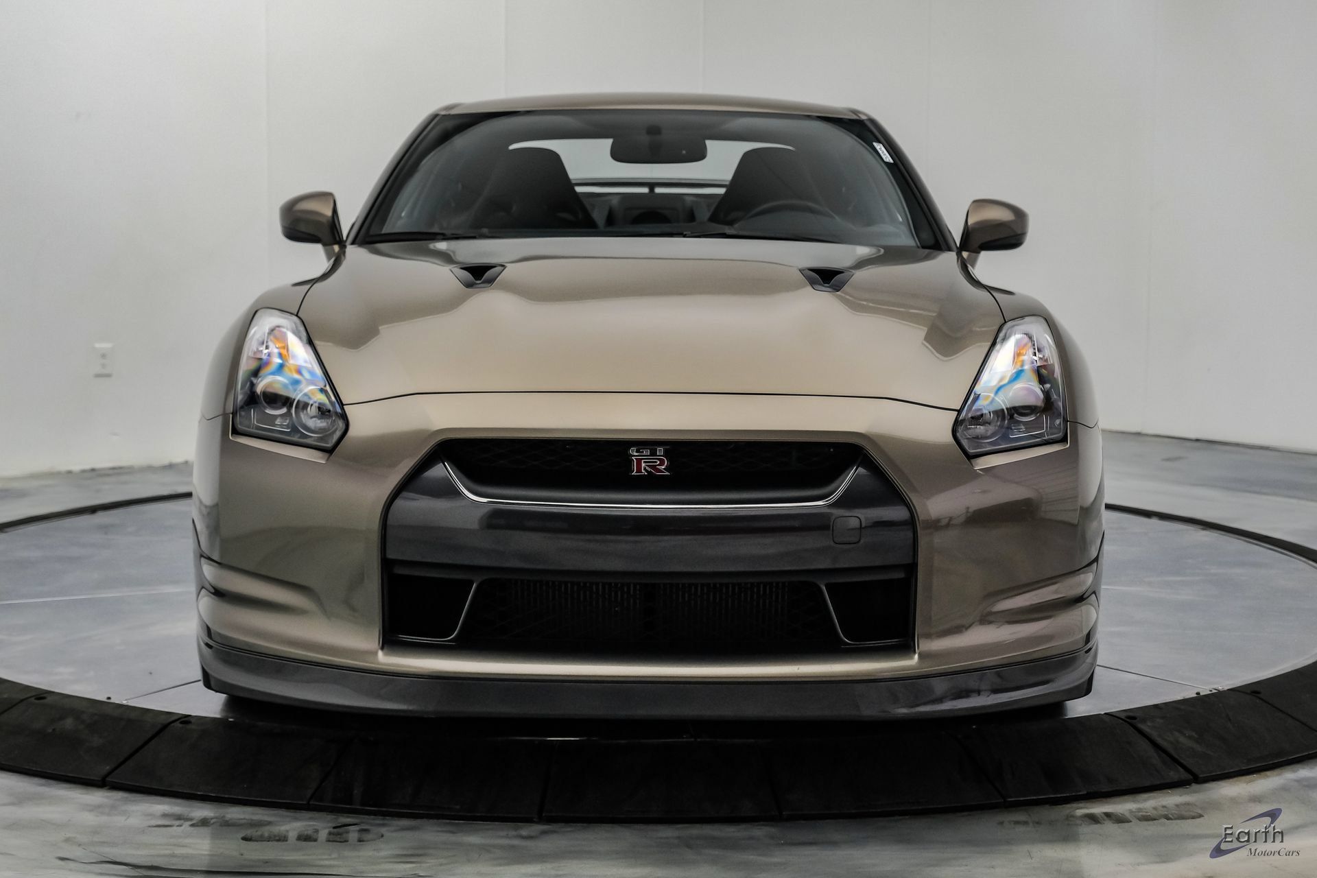 Used 2009 Nissan GT-R Premium AWD/4WD image 36