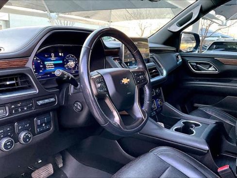Used 2022 Chevrolet Tahoe High Country AWD/4WD image 17