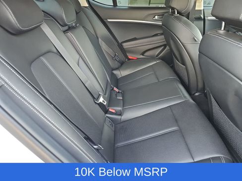 Certified 2026 Genesis G70 2.5T RWD image 17
