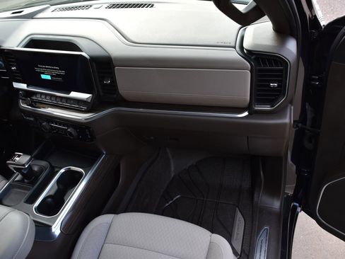 Used 2022 Chevrolet Silverado 1500 LT w/ Max Trailering Package image 26