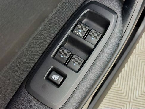 Used 2019 Ford Ranger XL w/ Equipment Group 101A Mid AWD/4WD image 23