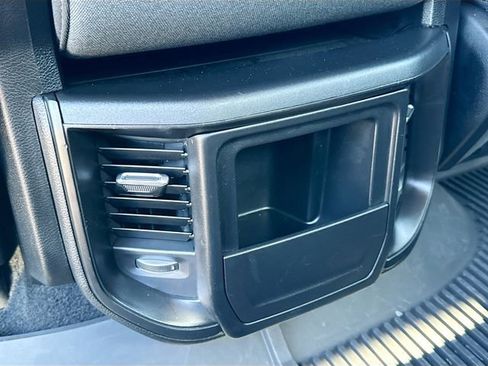 Used 2025 RAM 1500 Big Horn AWD/4WD image 23