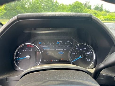 Used 2019 Ford F350 Platinum w/ Platinum Ultimate Package AWD/4WD image 22
