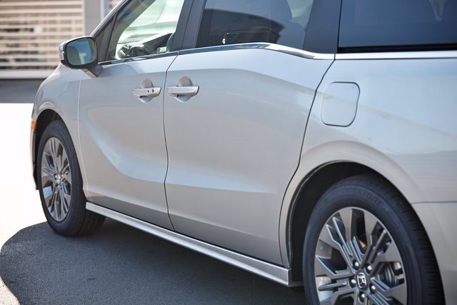 New 2027 Honda Odyssey Touring image 10