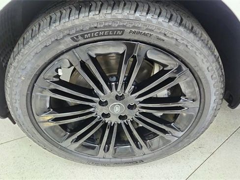 Used 2023 Land Rover Range Rover SE image 61