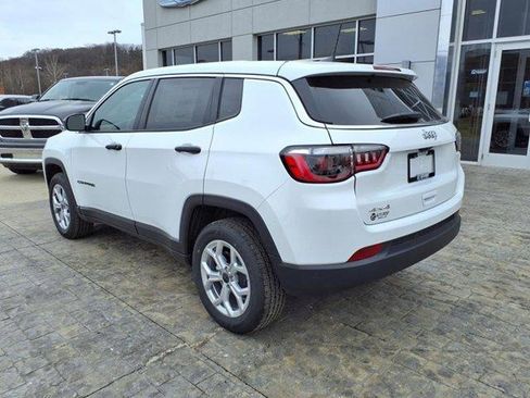 New 2025 Jeep Compass Sport image 8