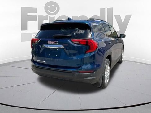 Used 2019 GMC Terrain SLE w/ Driver Convenience Package FWD image 8