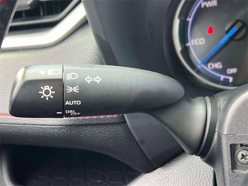 Certified 2023 Toyota RAV4 SE image 28