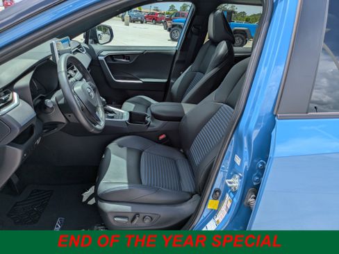 Used 2022 Toyota RAV4 XSE image 10