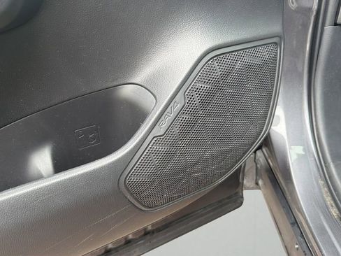 Used 2025 Toyota RAV4 XLE image 25