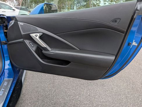 Used 2016 Chevrolet Corvette Stingray Coupe w/ 2LT Preferred Equipment Group image 28