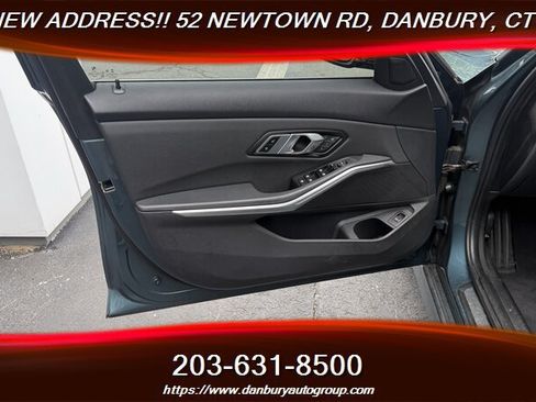 Used 2019 BMW 330i xDrive Sedan w/ Driving Assistance Package AWD/4WD image 11