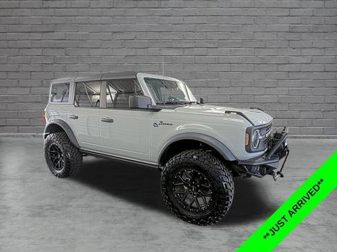 Used 2024 Ford Bronco Black Diamond AWD/4WD image 1