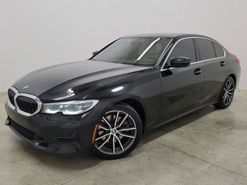 Used 2020 BMW 330i Sedan w/ Convenience Package image 32