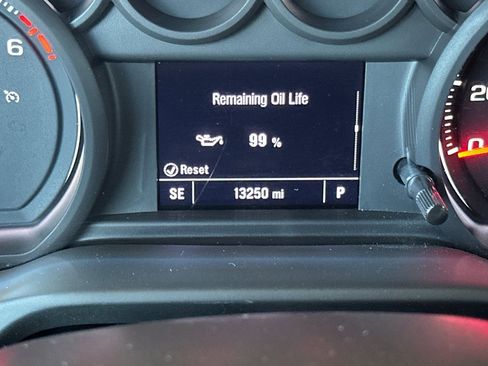 Used 2024 Chevrolet Silverado 1500 Custom image 23