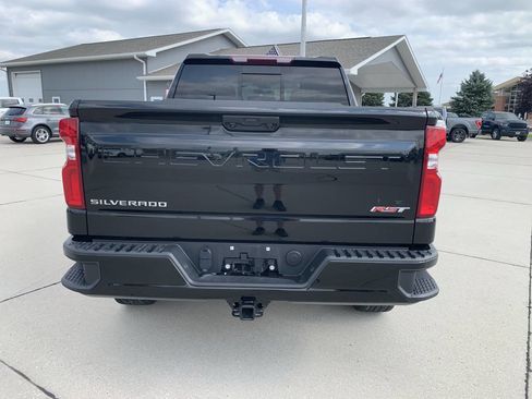 Used 2024 Chevrolet Silverado 1500 RST image 12