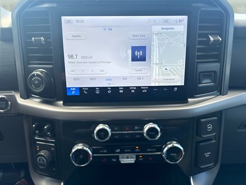 Used 2025 Ford F150 XLT w/ Equipment Group 302A MID AWD/4WD image 8