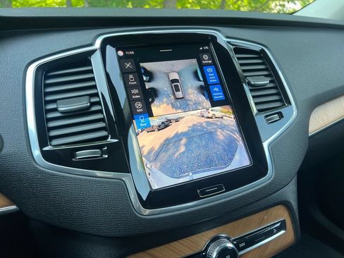 Certified 2024 Volvo XC90 B6 Plus w/ Protection Package AWD/4WD image 20