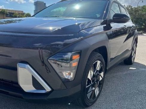 Used 2025 Hyundai Kona SEL image 1