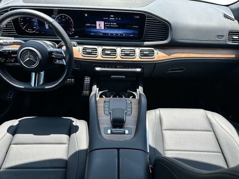 Certified 2025 Mercedes-Benz GLS 450 4MATIC image 13