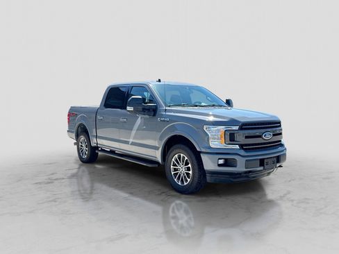 Used 2020 Ford F150 XLT w/ Equipment Group 302A Luxury AWD/4WD image 10