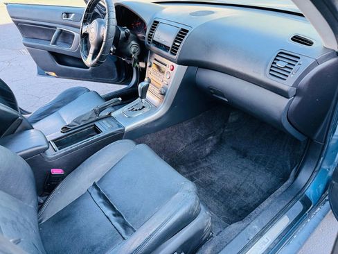 Used 2005 Subaru Outback 2.5XT Limited image 11