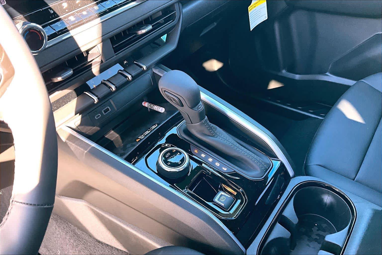 New 2026 Chevrolet Colorado Trail Boss AWD/4WD image 9