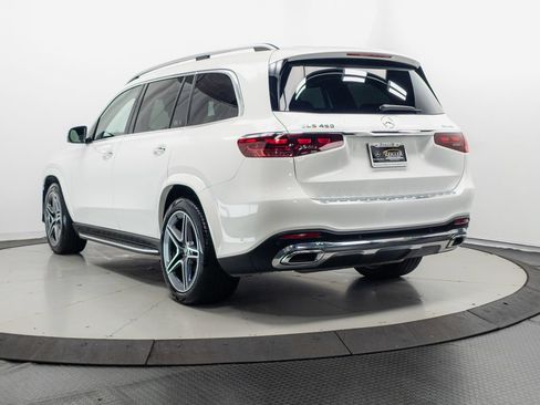 Used 2025 Mercedes-Benz GLS 450 4MATIC w/ AMG Line Exterior image 31