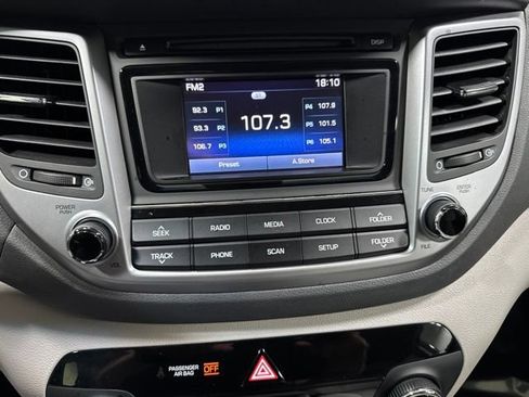 Used 2018 Hyundai Tucson SE AWD/4WD image 15