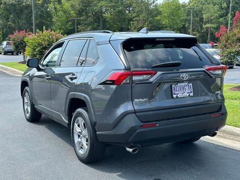 Used 2023 Toyota RAV4 XLE FWD image 7
