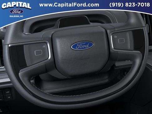 New 2025 Ford Expedition Platinum w/ Driver's Package image 12